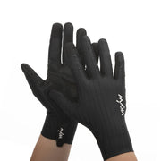 YKYWBIKE cycling gloves - wrist pull tab detail