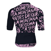 Cycling jersey full zip front detail
